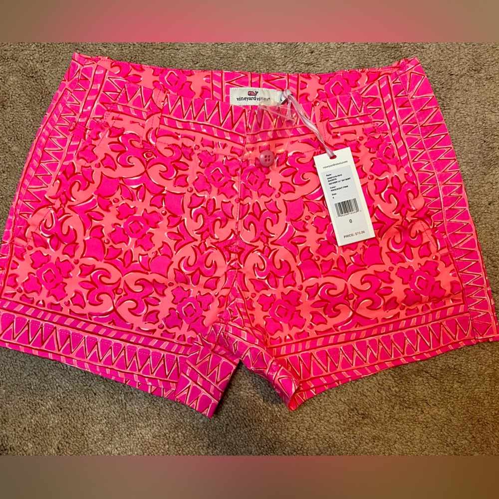 NWT Vineyard Vines Geo Every 3.5” Day Short